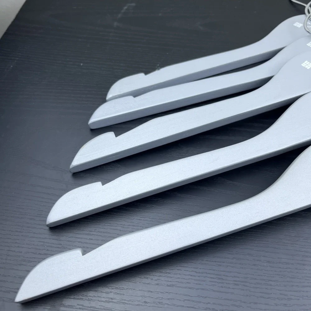 Columbia Sportswear Company Wooden Clothes Hangers Gray‎ Set of 5